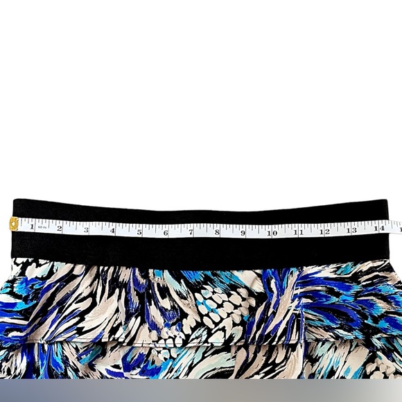 Alfani tiered skirt NWT, Beautiful blue, cream, aqua print. Size 4P - Picture 4 of 6